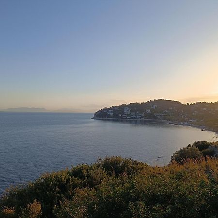 Forever Blue Salamina Exterior foto